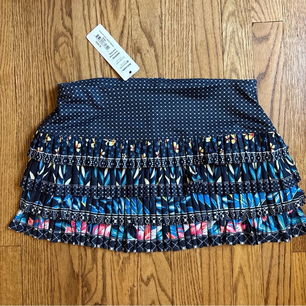 Lucky In Love Size M Blue Pink Pleated Tiered Tennis Workout Skort Skirt NWT